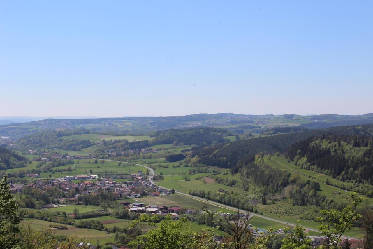Moderne Ferienwohnung Mit Eigenem Garten Und Traumhaften Blick Wilhelmsthal Dış mekan fotoğraf