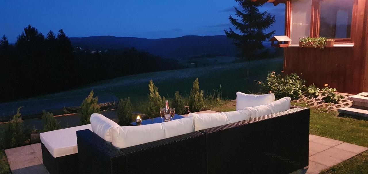 Moderne Ferienwohnung Mit Eigenem Garten Und Traumhaften Blick Wilhelmsthal Dış mekan fotoğraf